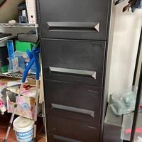 cassettiera metallica   per ufficio o magazzino