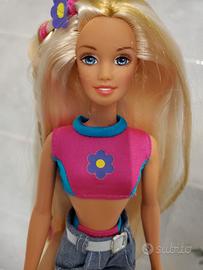 Barbie Skipper College 1996