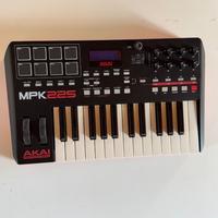 Tastiera Akai MPK225
