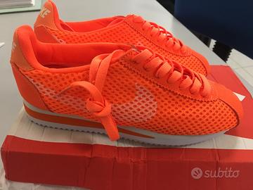 Nike Classic arancio donna 38