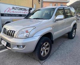 TOYOTA Land Cruiser 3.0 D-4D 16V cat 5 porte Sol