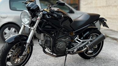 DUCATI MONSTER TOTAL BLACK 900 ie - anno 2000