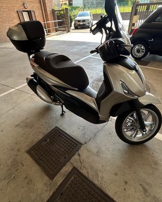 Piaggio Beverly 300