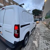 Furgone toyota proace