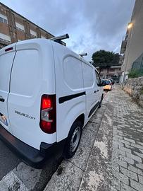 Furgone toyota proace