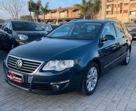 Volkswagen Passat 2.0 140cv full optional