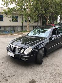 Mercedes E 320