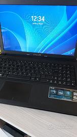 Notebook Asus Slim 15 pollici