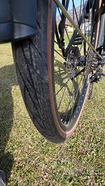 Bicicletta donna e-bike SCOTT