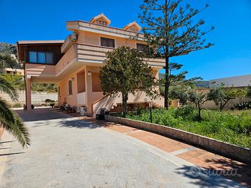 Villetta singola zona San Cusumano/ Martogna