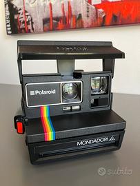 Polaroid 600 Land Camera.  MONDADORI