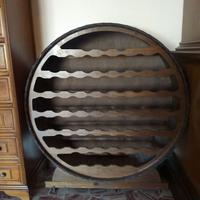 Cantinetta portabottiglie a botte rotonda in legno