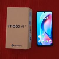 PARI AL NUOVO – USATO POCHISSIMO Motorola e15