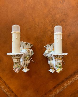 Appliques candela in ceramica di Capodimonte