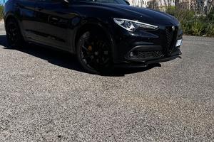 Alfa romeo stelvio 2. 2 210 cavalli