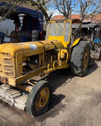 Trattore d'epoca anni 50/60 motore Deutz