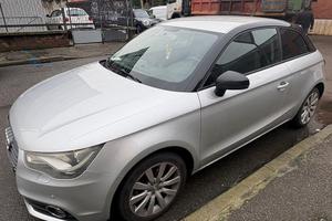 Vando audi a 1 1.6 diesel automatica