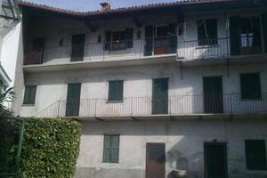 Appartamento di 260 m² con più di 5 locali a Longo