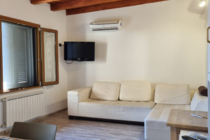 B&B " IL RUSTICO" Pomezia ( RM)