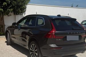 VOLVO XC60 B4 CORE PLUS