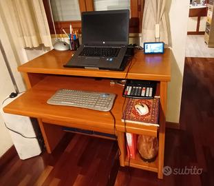 Scrivania porta computer 