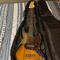 Basso Jay Turser JTB402