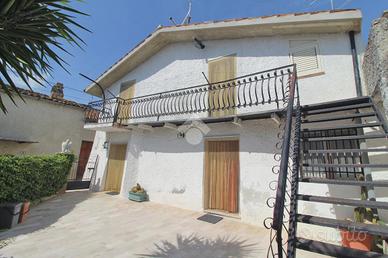 CASA SEMINDIPENDENTE A SANT'OMERO