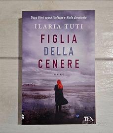 Figlia della cenere, Ilaria Tuti