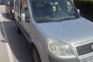 Auto doblo