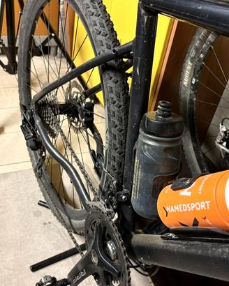 Bici gravel megamo