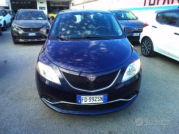 Lancia Ypsilon 1.2 69 CV 5 porte GPL Ecochic Silve
