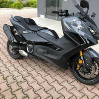 Yamaha TMAX 560 tech max