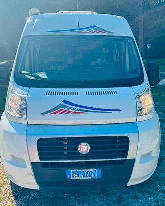 Camper Adria Mobil Twin 600