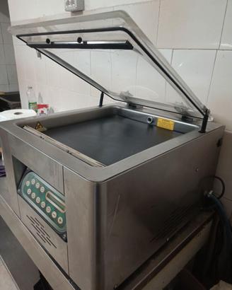 Macchina per sottovuoto con bombola gas