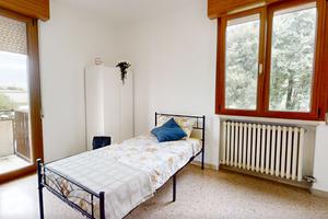 STANZA SINGOLA IN APPARTAMENTO MODERNO E STRUTTURA