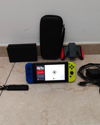 Nintendo switch + accessori 