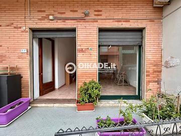 Sarroch - Locale commerciale in centro