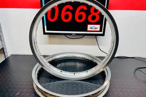 CERCHI HONDA CR E CRF 32 FORI EXCEL E DID 19