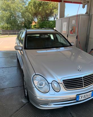 Mercedes Benz E 320 CDI SW