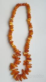 Collana di ambra