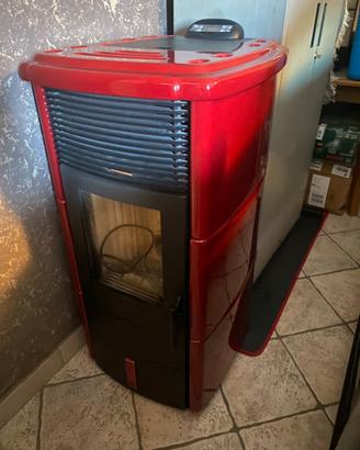 Stufa a pellet 11kw modello elena marca ecoeck