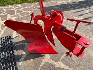 Aratro completo per motocoltivatore