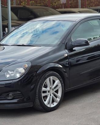 Opel Astra GTC 1.7 CDTI 3 porte Enjoy