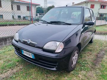 FIAT 600 1.1 benz 2007 NEOPATENTATI 