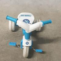 Triciclo usato ma tenuto bene