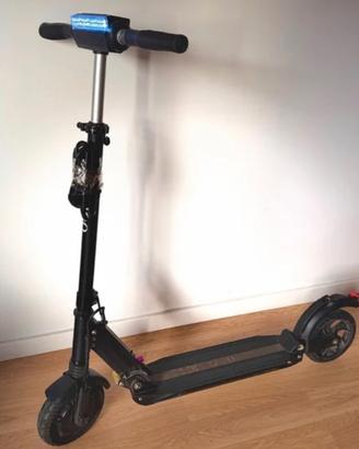 monopattino elettrico 