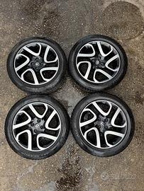 Cerchi In Lega Con Gomme Renault Captur 205/55/17 