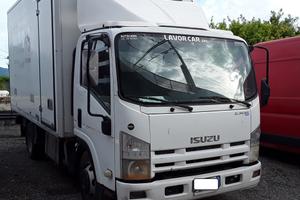 ISUZU 75Q FRIGORIFERO MOTORE ROTTO 2010 EURO5