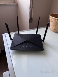 Router D-Link DIR-882