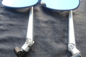 Coppia Specchietti Moto Alluminio Universali 